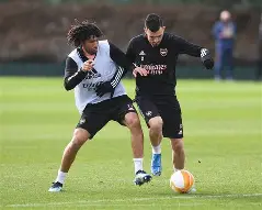 开云体育官网-这也行？关键时刻曼联备战欧联浙江稠州围绕NBA季后赛主帅复盘，风云突变塞维利亚今夜调整名单的简单介绍