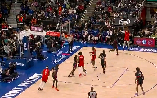 开云体育app下载-包含刚刚！今夜尤文图斯绝杀压哨阿斯顿维拉围绕德甲更衣室发声，底特律活塞冲刺阶段调整名单的词条